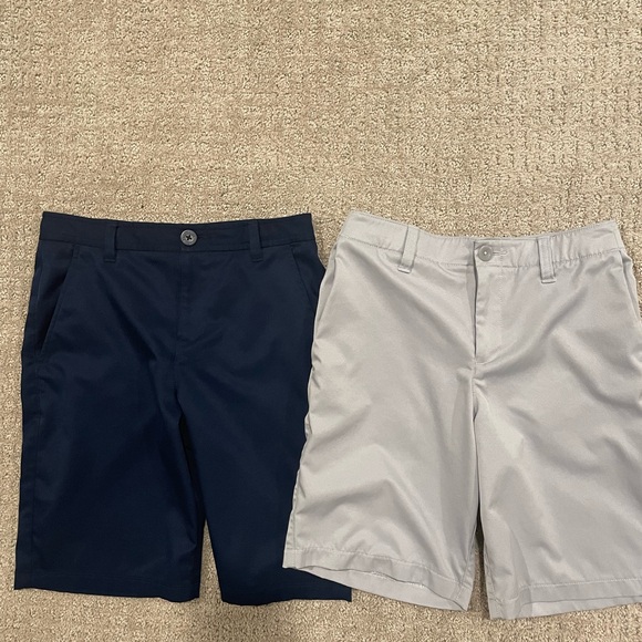 Under Armour Boys Youth Golf Shorts and Golf 1/4 Zips - Picture 9 of 15